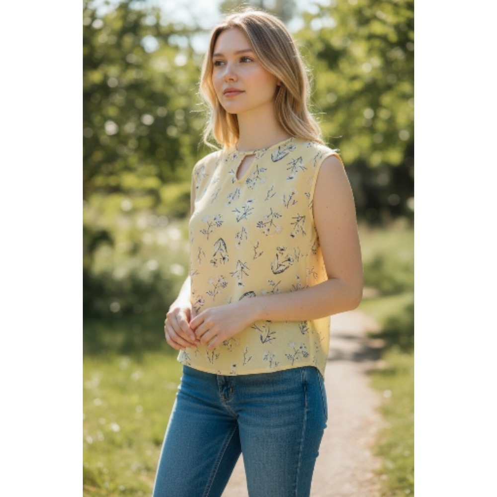 NWOT Maurices Floral Sleeveless Blouse Yellow Women's Cottagecore Top